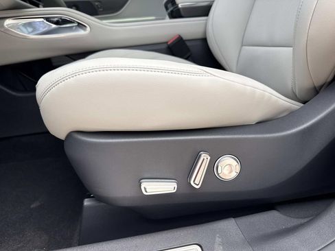 New 2026 Lincoln Nautilus Premier w/ Equipment Group 102A AWD/4WD image 20