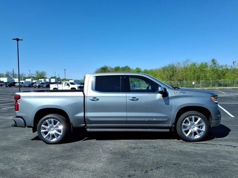 New 2026 Chevrolet Silverado 1500 High Country AWD/4WD image 2