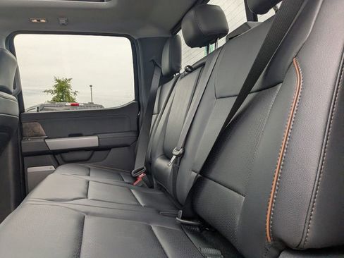 New 2025 Ford F250 Lariat w/ Lariat Ultimate Package image 15