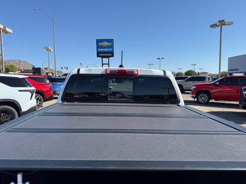 Used 2024 GMC Canyon Denali AWD/4WD image 40
