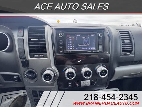 Used 2016 Toyota Sequoia Platinum AWD/4WD image 16