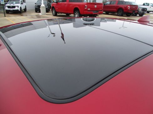 Used 2024 Chevrolet Malibu LT image 10