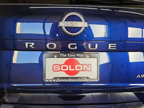 New 2026 Nissan Rogue SV w/ Cold Weather Package AWD/4WD image 25