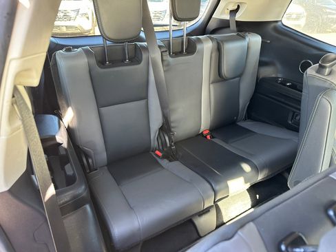 Used 2024 Subaru Ascent Onyx Edition Limited w/ Popular Package Onyx image 15