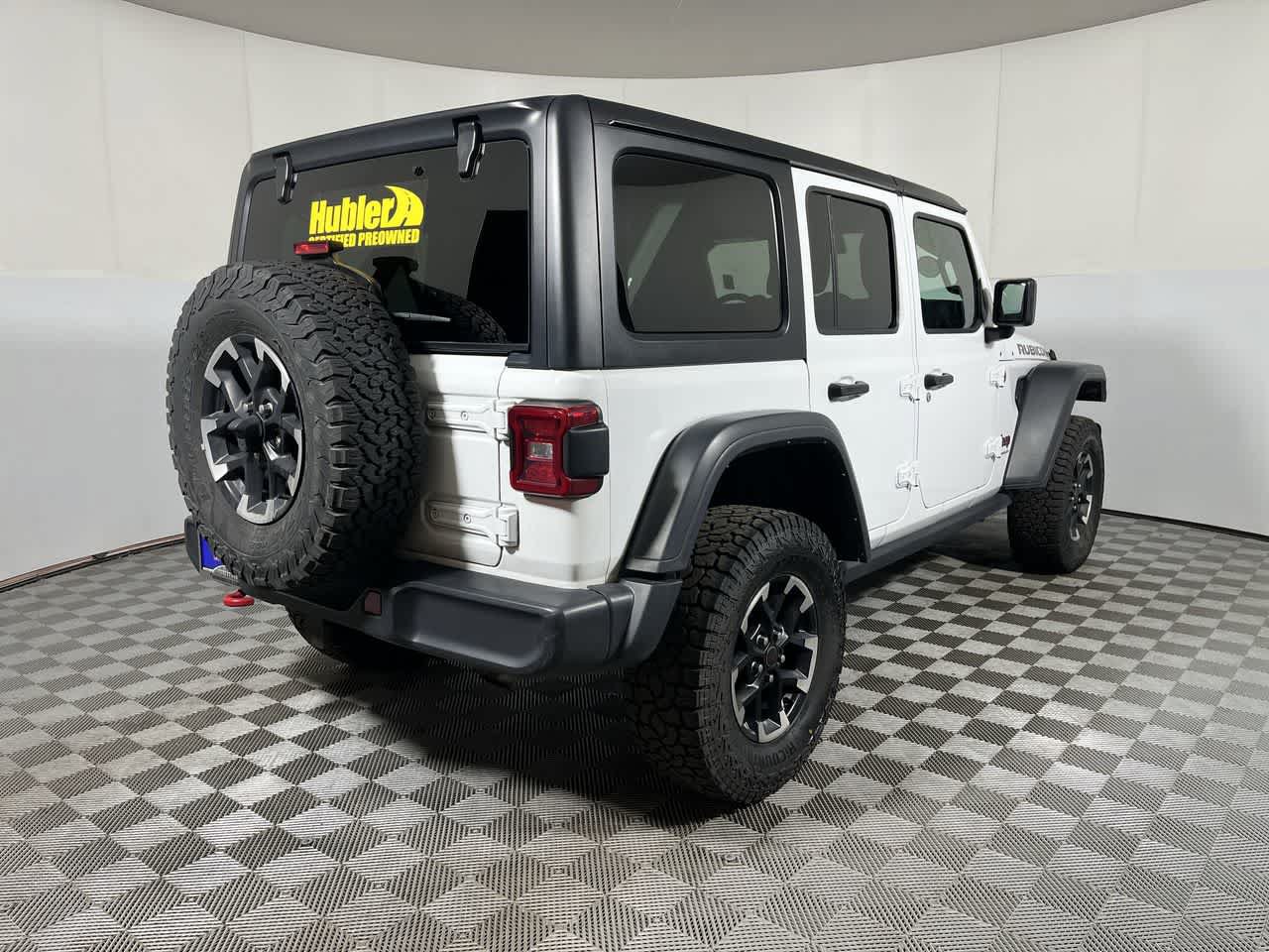 Used 2025 Jeep Wrangler Unlimited Rubicon AWD/4WD image 8