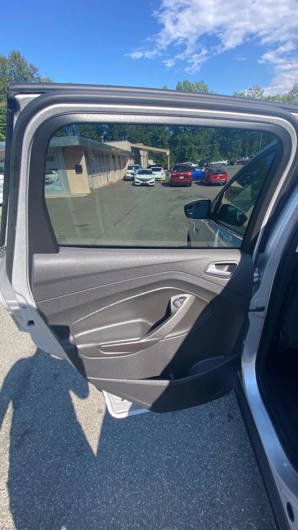 Used 2016 Ford Escape SE AWD/4WD image 18