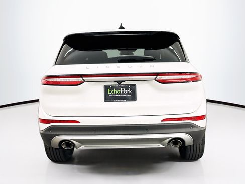 Used 2022 Lincoln Corsair AWD w/ Equipment Group 101A image 7