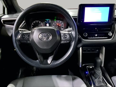 Used 2024 Toyota Corolla Cross AWD Hybrid image 6
