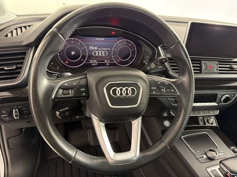 Used 2019 Audi Q5 2.0T Premium Plus w/ Premium Plus Package AWD/4WD image 18