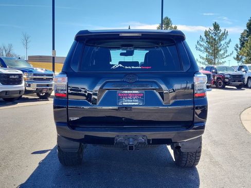 Used 2021 Toyota 4Runner SR5 Premium AWD/4WD image 5