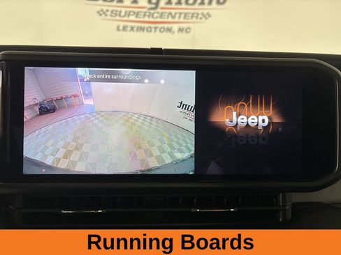 Used 2024 Jeep Wrangler Willys image 15