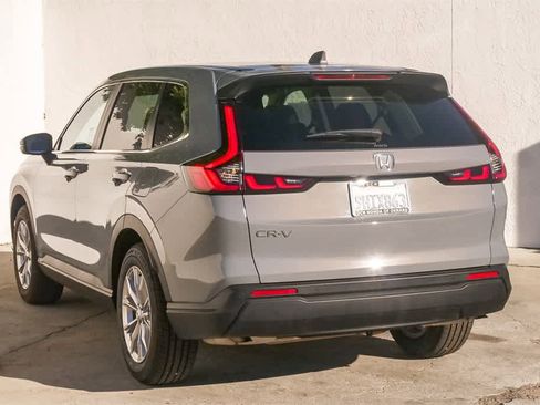 Used 2023 Honda CR-V EX-L image 9
