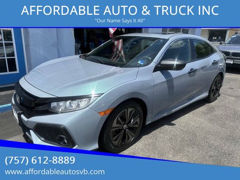 Used 2018 Honda Civic EX image 1
