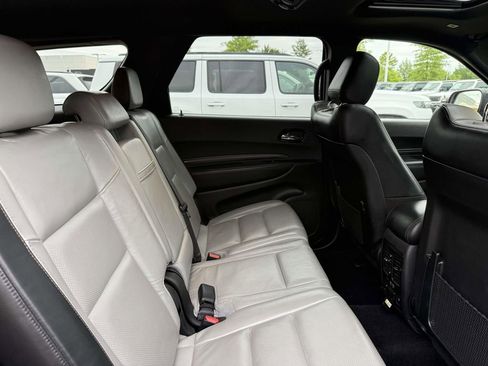 Certified 2022 Dodge Durango R/T w/ Blacktop Package AWD/4WD image 17
