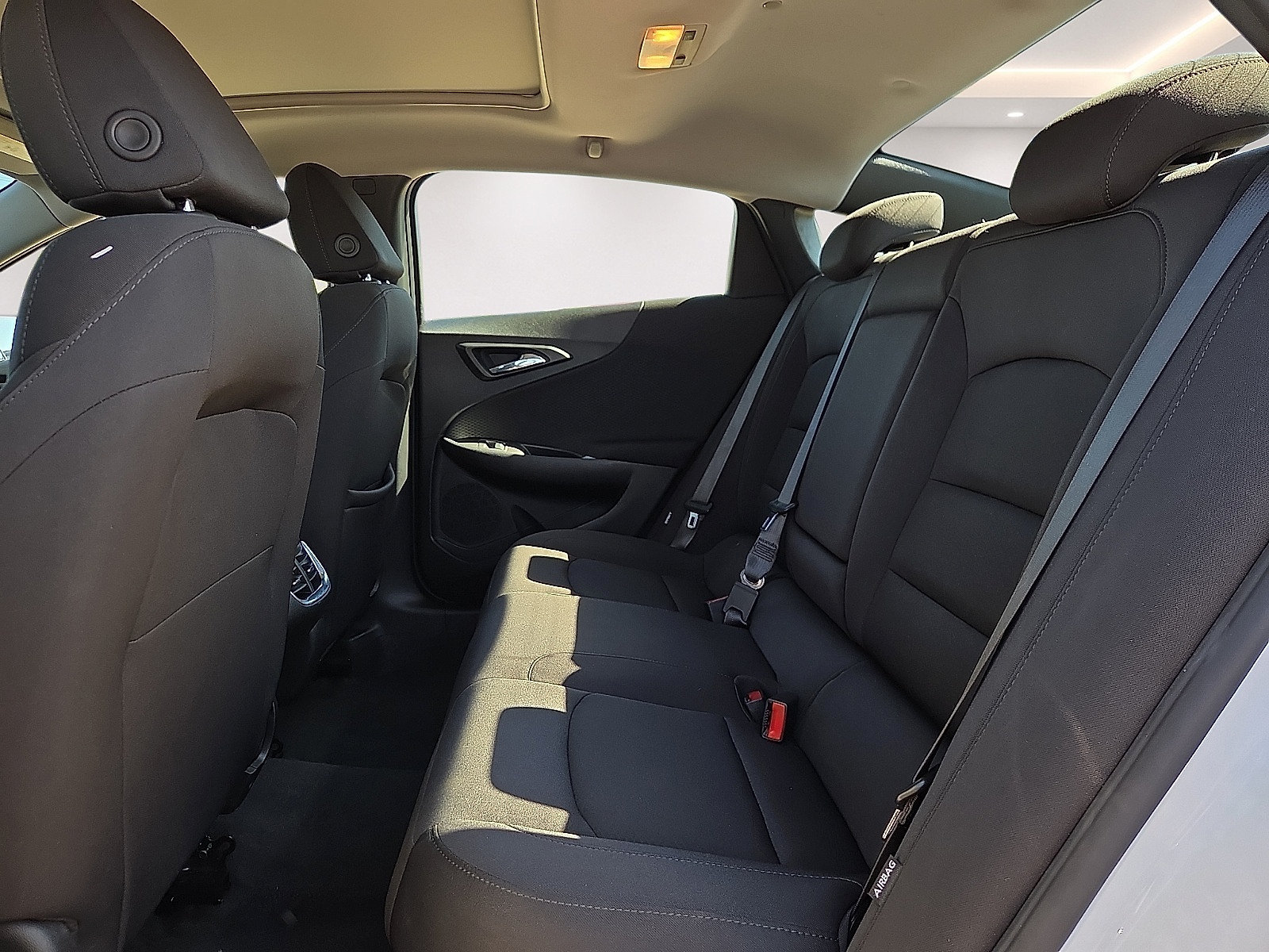 Used 2024 Chevrolet Malibu LT FWD image 10