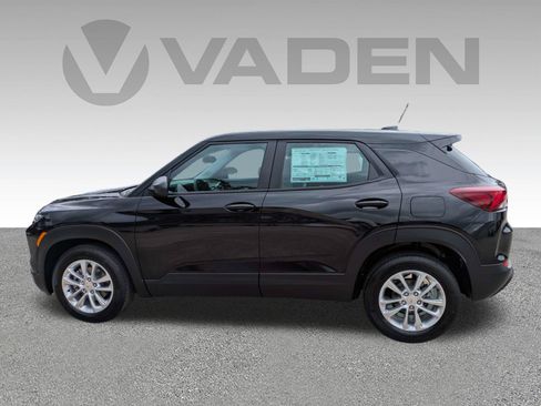 New 2026 Chevrolet TrailBlazer LS FWD image 27