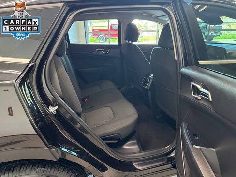 Used 2023 Kia Sportage LX AWD/4WD image 20