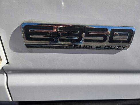 Used 2008 Ford E-350 and Econoline 350 Super Duty image 15