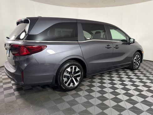 New 2026 Honda Odyssey EX-L image 7