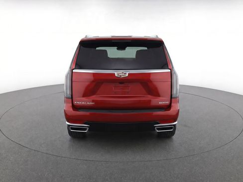 Used 2023 Cadillac Escalade Premium Luxury RWD image 7