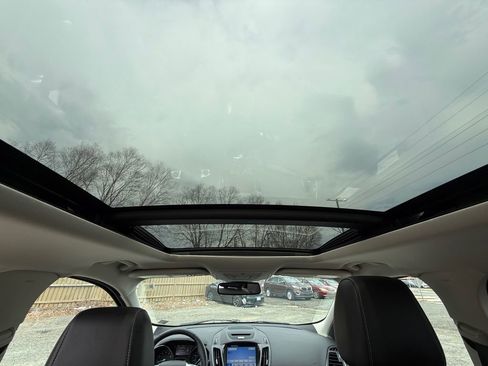 Used 2016 Ford Escape Titanium w/ Equipment Group 301A image 22