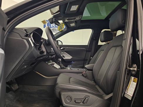 Used 2022 Audi Q3 2.0T Premium Plus w/ Premium Plus Package AWD/4WD image 6