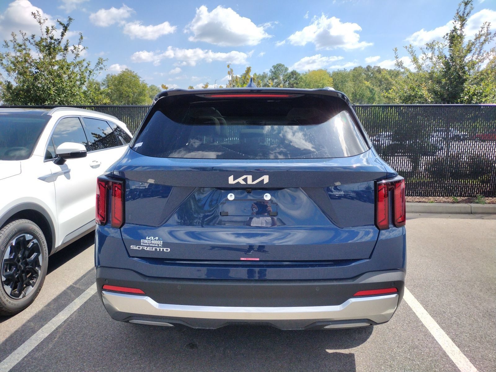 Used 2026 Kia Sorento S w/ S Panoramic Sunroof Package FWD image 5