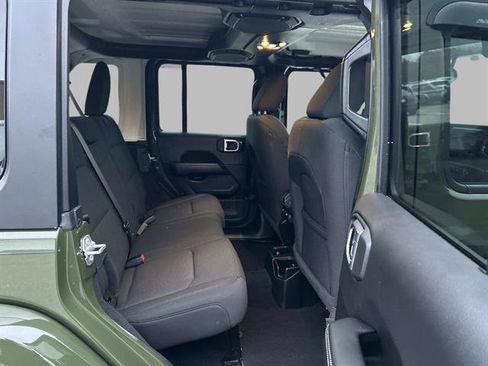 Used 2021 Jeep Wrangler Unlimited Sahara w/ LED Lighting Group image 12