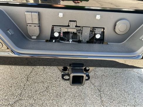 Used 2025 Chevrolet Silverado 1500 RST image 10