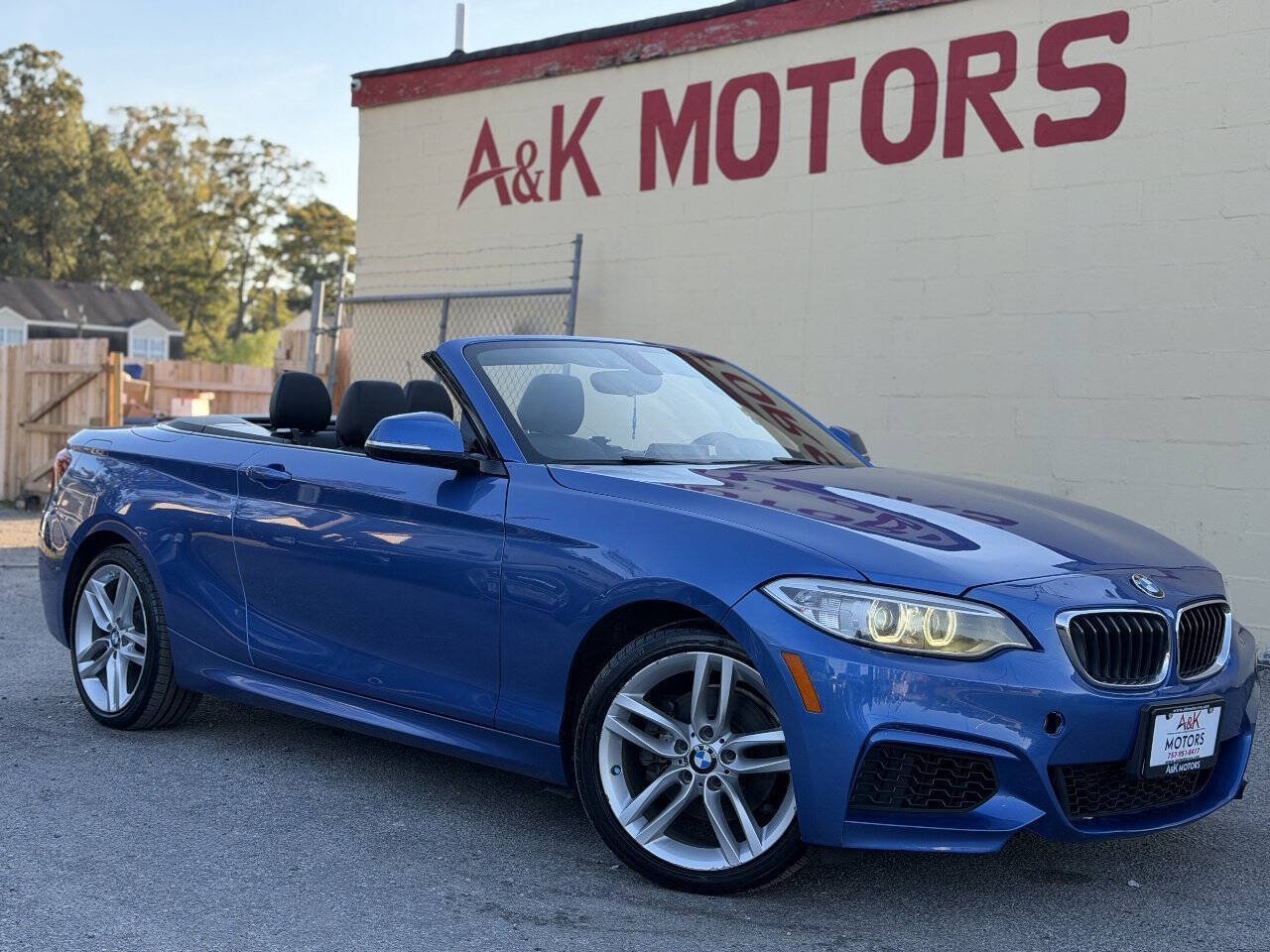 Used 2016 BMW 228i xDrive Convertible AWD/4WD image 1
