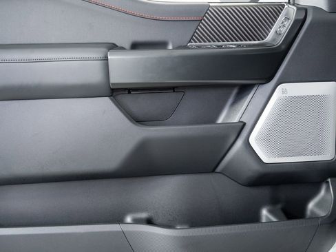 Used 2025 Ford F150 Raptor image 6