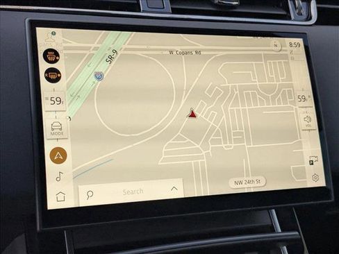 Used 2024 Land Rover Range Rover Evoque Dynamic SE image 14