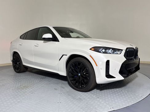 New 2026 BMW X6 xDrive40i AWD/4WD image 7
