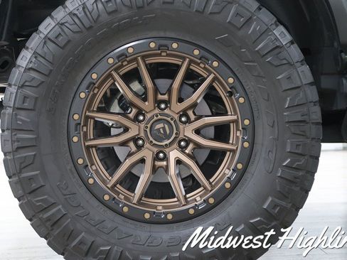 Used 2024 Ford Bronco Badlands AWD/4WD image 22