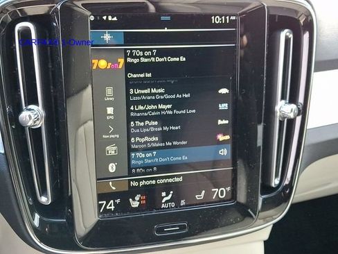 Used 2021 Volvo XC40 T5 Momentum w/ Premium Package image 20