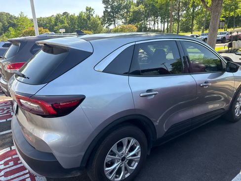 Used 2024 Ford Escape Active FWD image 2