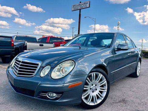 Used 2008 Mercedes-Benz E 350 4MATIC Sedan image 4