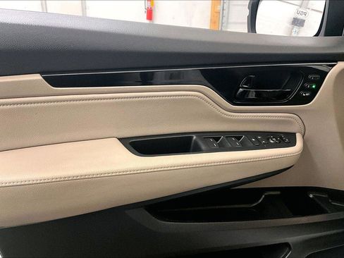 Used 2022 Honda Odyssey Touring image 22