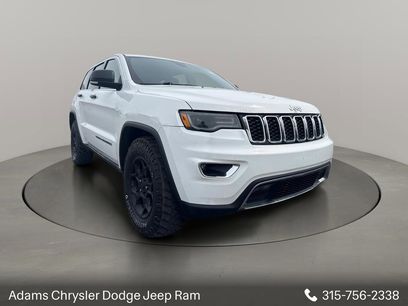 Used 2017 Jeep Grand Cherokee Limited w/ Luxury Group II