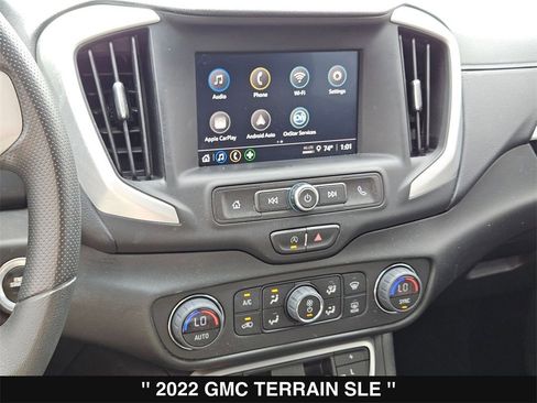 Used 2022 GMC Terrain SLE w/ Driver Convenience Package image 20
