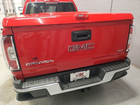 Used 2016 GMC Canyon SLT w/ Driver Alert Package image 19