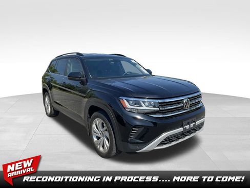 Used 2023 Volkswagen Atlas SE AWD/4WD image 1