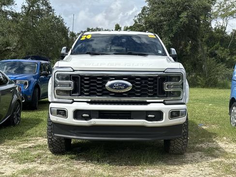 Used 2024 Ford F350 Platinum AWD/4WD image 3