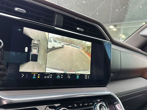 Used 2023 GMC Sierra 1500 Denali w/ Denali Reserve Package image 22