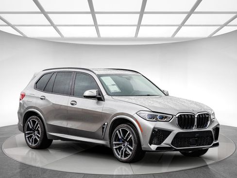 Used 2023 BMW X5 M w/ Executive Package AWD/4WD image 5