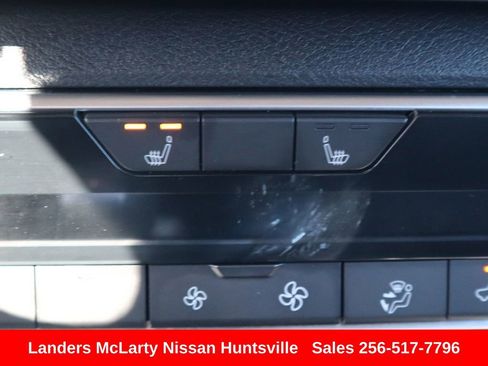 Used 2025 Nissan Altima 2.5 SV w/ SV Premium Package image 21