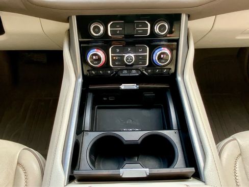 Used 2021 GMC Yukon XL Denali w/ Denali Premium Package image 49