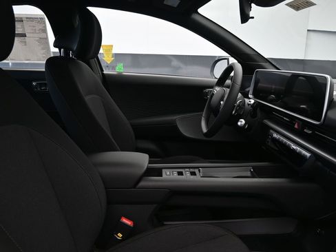 New 2025 Hyundai Ioniq 6 SE image 10