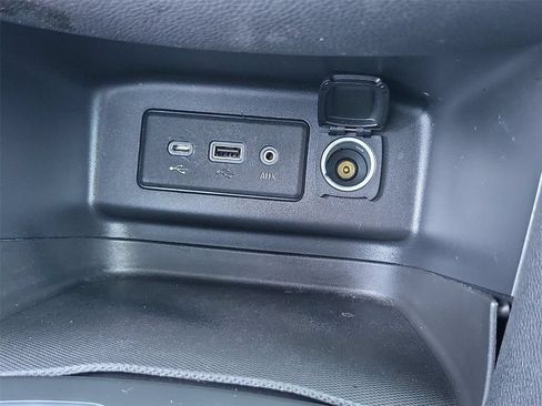 Certified 2019 Chevrolet Equinox LT FWD image 35