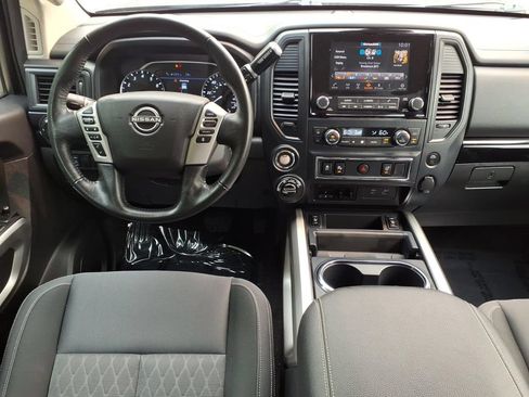 Used 2023 Nissan Titan SV w/ SV Convenience Package AWD/4WD image 18